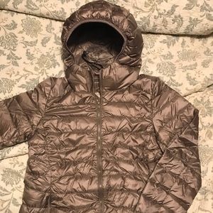 Packable down jacket